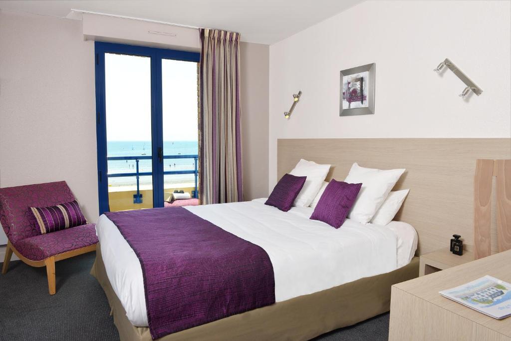 Hotel De La Plage Дамґан Номер фото